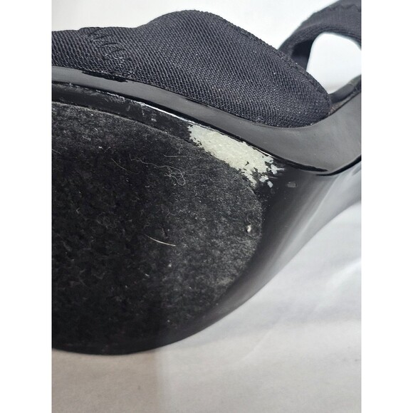 Michael Kors Berkley TStrap Sandals Black Patent Leather Zip Front Heels Size 10 - Picture 12 of 12